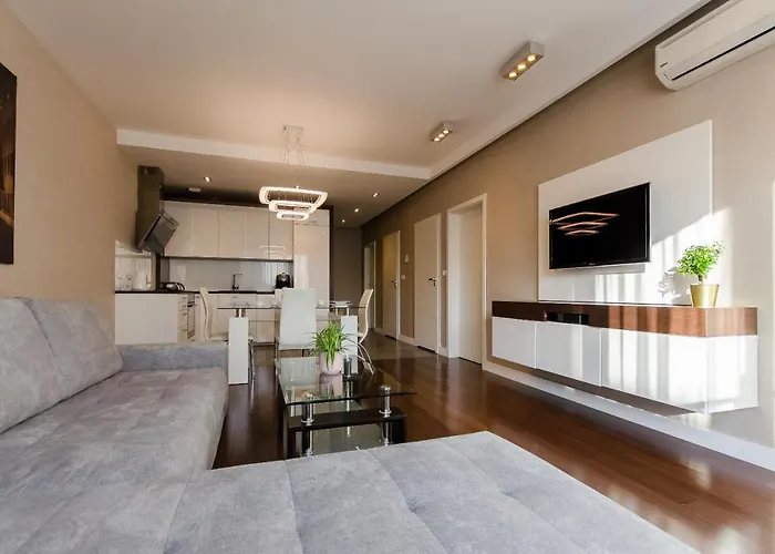 Old Town Luxury s